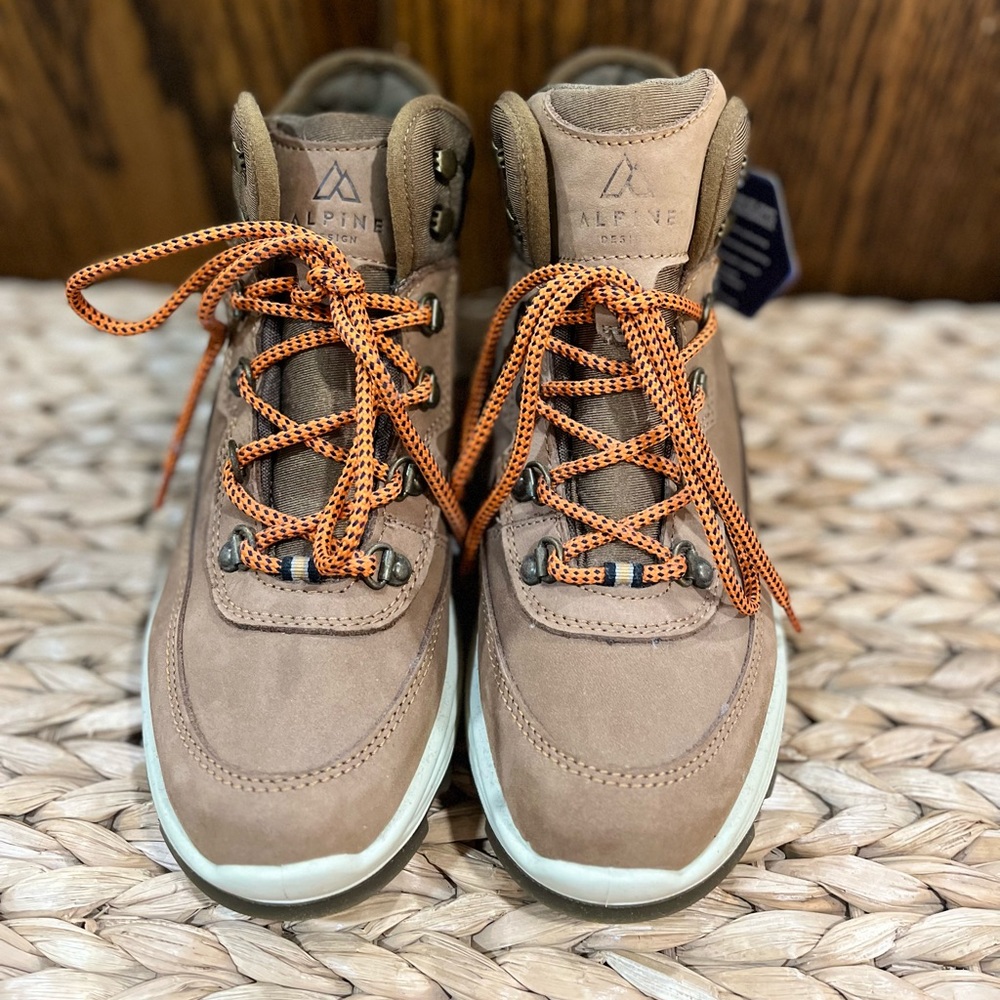 Brand new with tags waterproof Alpine hiking boots.
